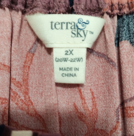 [5x$20] Oversized Floral Top - Size 2X - Picture 4 of 8